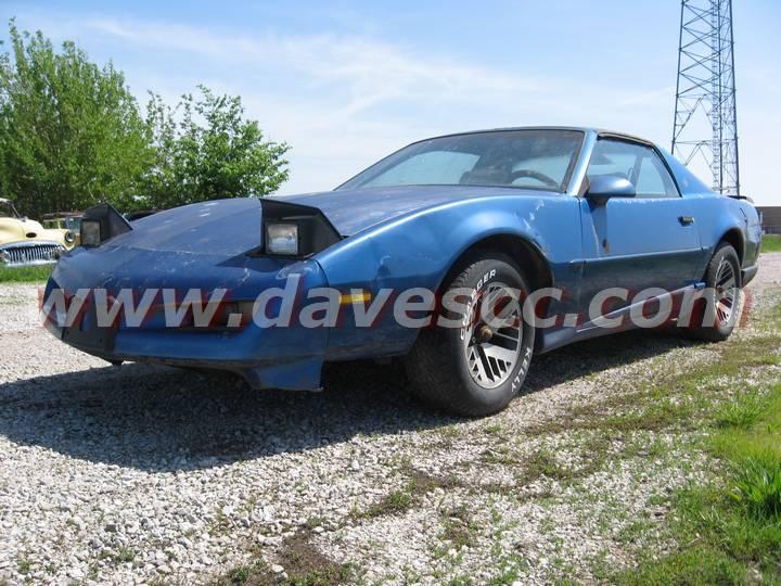 Quasar Blue 92 Pontiac Firebird V-8